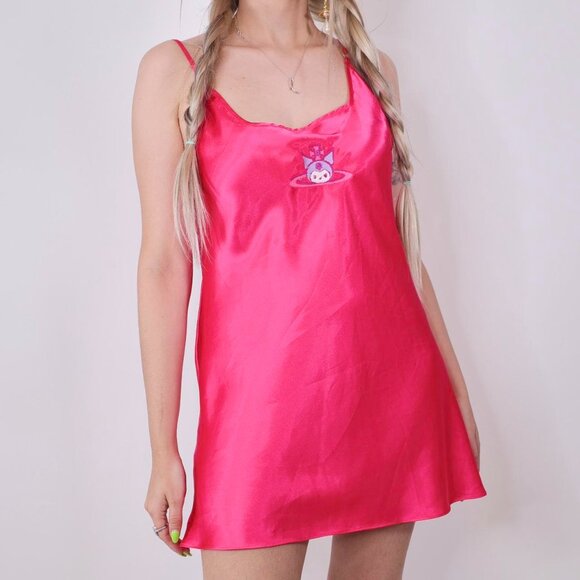 KUROMI SANRIO SATURN ORB PINK SLIP DRESS NIGHTGOWN - Picture 2 of 6